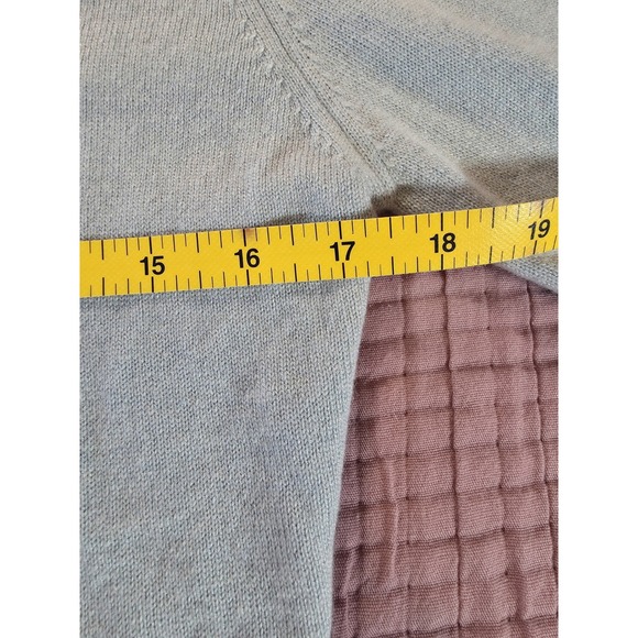 Laurel Women Cardigan Top Small-36 Light Gray Color Button Up V-Neck - Picture 5 of 6